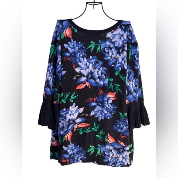 Isaac Mizrahi Button Front Floral Print Bell Sleeve Floral Cardigan Navy 2X - Picture 2 of 11